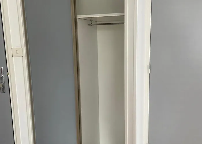 Le Levezou Apartment *